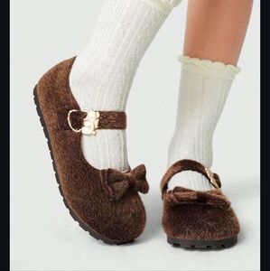 ROMWE Brown Furry Flats with Bow